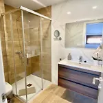 מלון דירות Luxury Penthouse With Pool Near