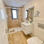 Luxury Penthouse With Pool Near מלון דירות 3*
