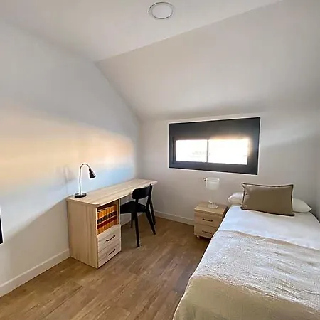 Luxury Penthouse With Pool Near 아파트 푸엔히롤라