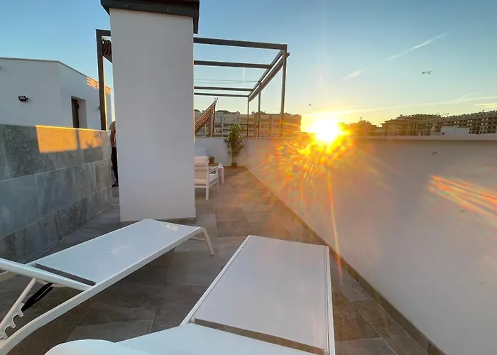 Luxury Penthouse With Pool Near 3* فوينخيرولا