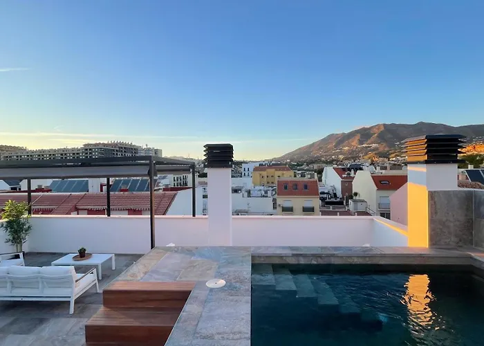 Luxury Penthouse With Pool Near Fuengirola