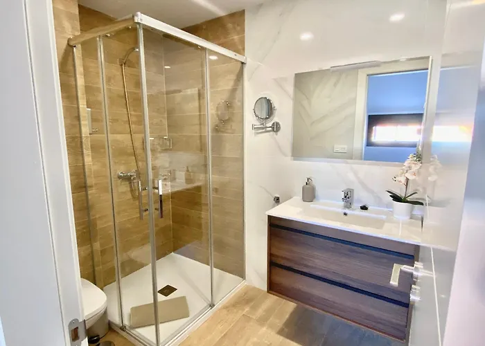 Lägenhetshotell Luxury Penthouse With Pool Near